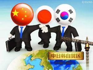 2018年美国经济总量约是多少万亿美元(2)