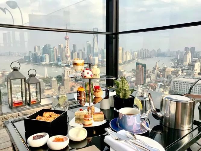上海宝格丽酒店下午茶 撞星率极高的新晋外滩露台 可以在露台上坐享