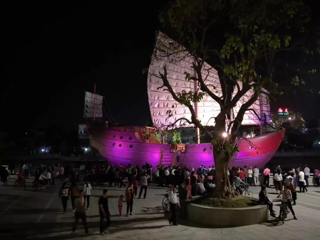 亮了,昨晚樟林古港红头船亮灯了,灯光震撼朋友圈!_夜景