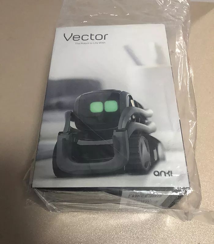 vector 开机评测-有趣的语音互动助手机器人来啦!