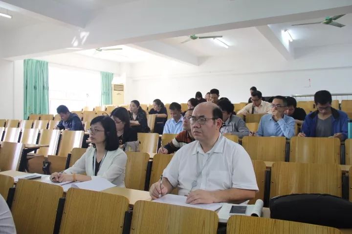 博士thitinan chankoson(中文名:朱章海)来我校就玉林师范学院泰国