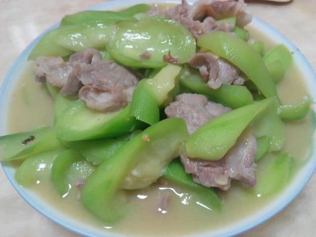 丝瓜肉片汤