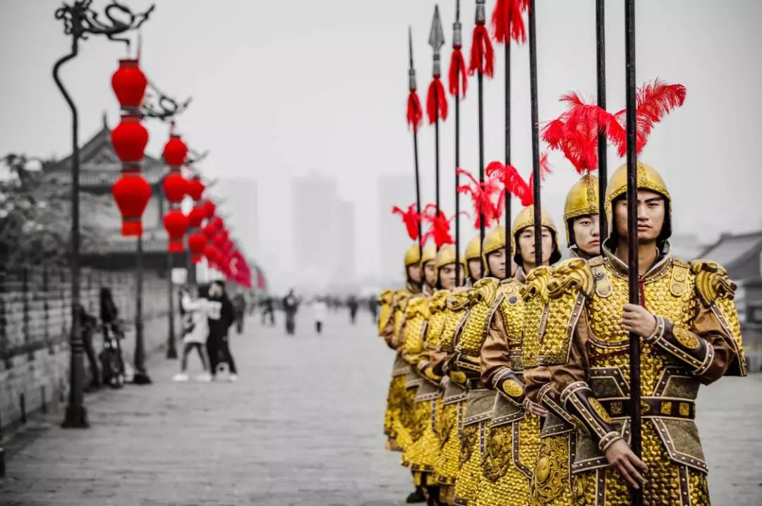 我的意中人,是守卫这座千年城池的武士!_城墙