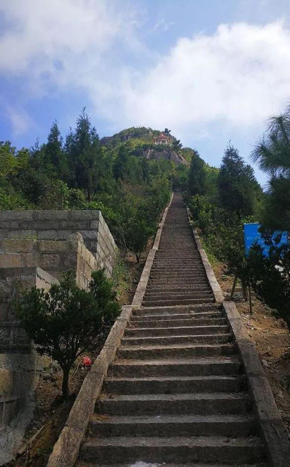 宁德有一山,山峰峻峭入云,远望如天马昂首~_白马山