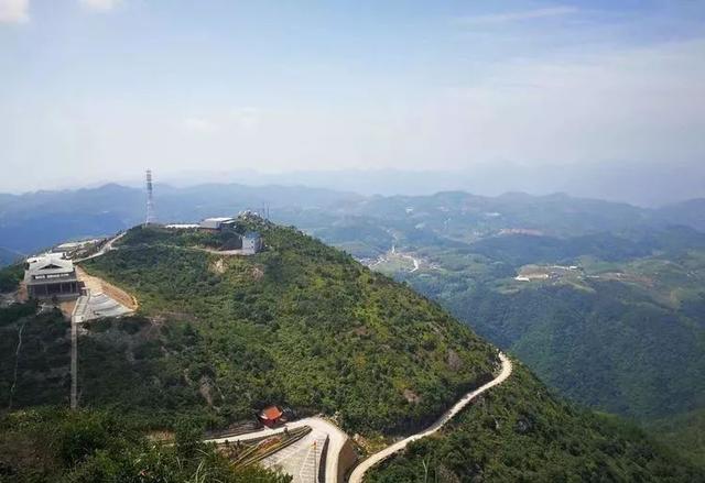 宁德有一山,山峰峻峭入云,远望如天马昂首~_白马山