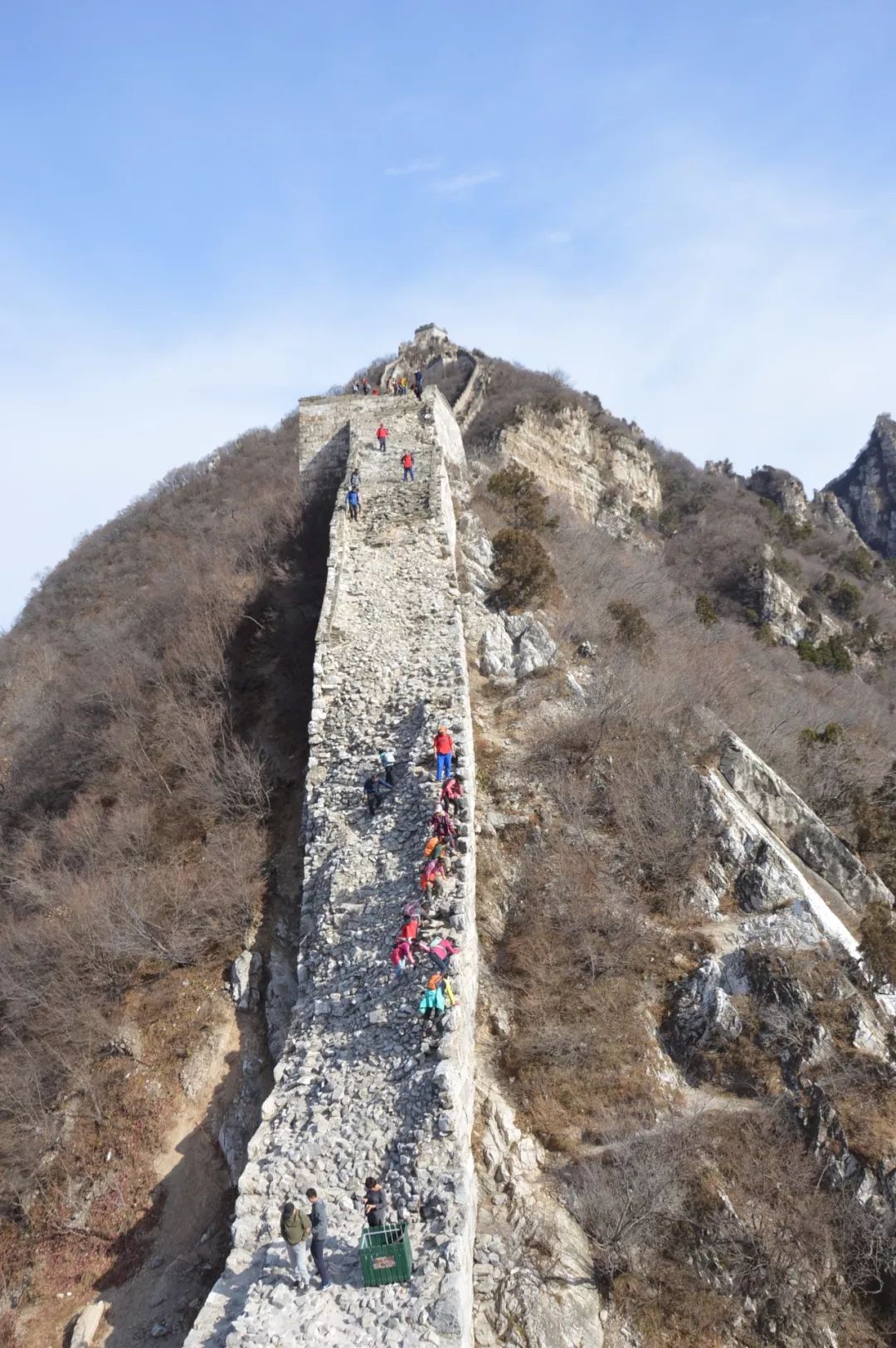 爱心付出 清洁箭扣长城 北京结之旅 中国梦登山队第二