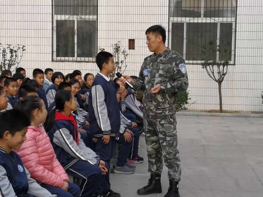 拒绝校园欺凌守护生命之花济南第五十六中学举行校园防欺凌教育讲座