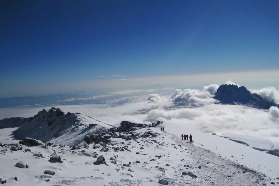 乞力马扎罗山