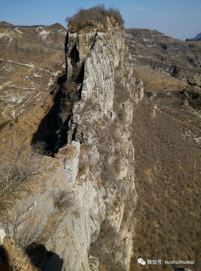 报名 11月17日北京房山"三角山-青杠尖"环穿