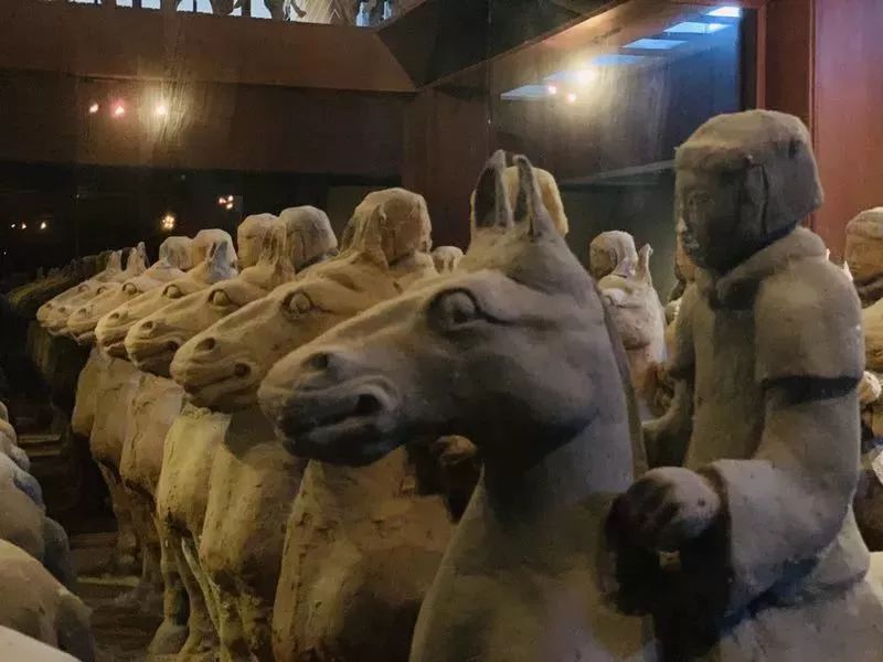 徐州水下兵马俑博物馆|水下的千年精彩 近距离观看的震感