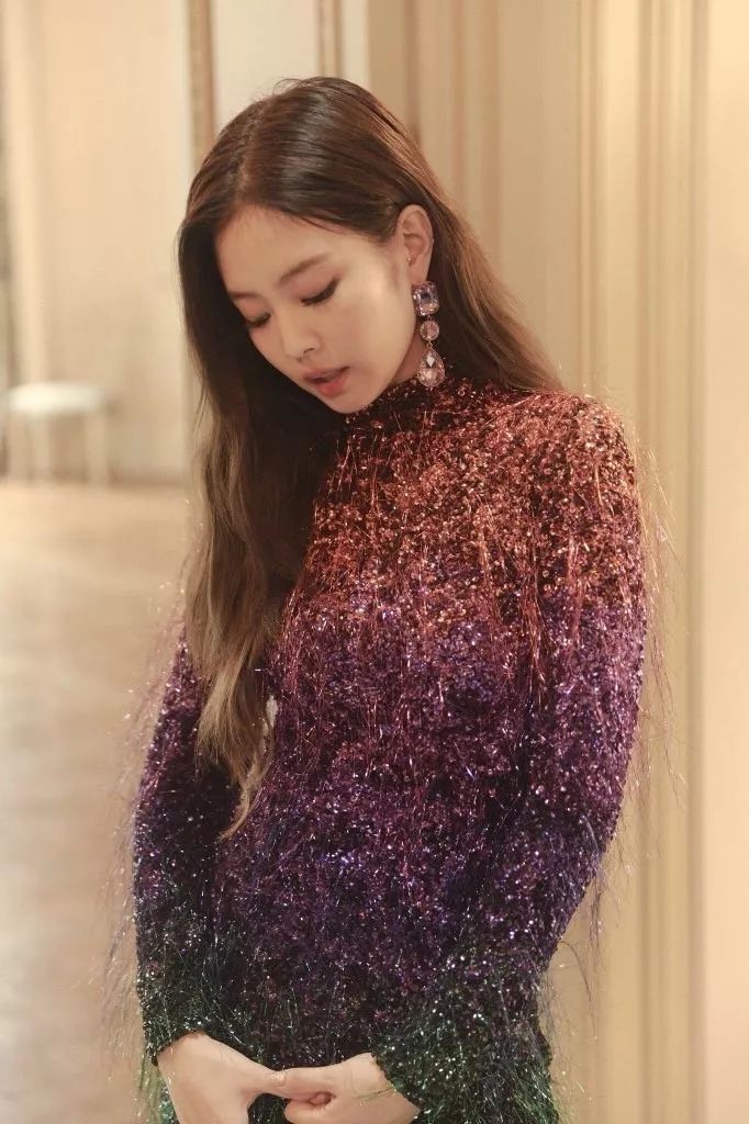 JENNIE《SOLO》MV製作花絮公開「BLACKPINK中從未表現的另一個自我」 娛樂 第4張