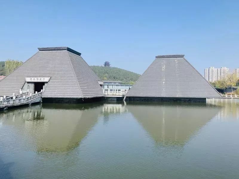 徐州水下兵马俑博物馆水下的千年精彩近距离观看的震感