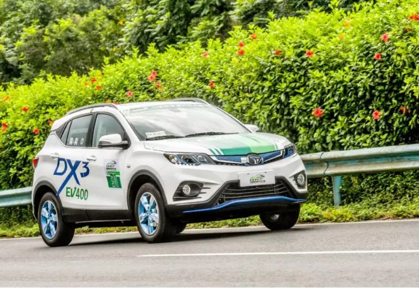dx3 ev 400荣登中国新能源汽车大赛年度总冠军宝座!