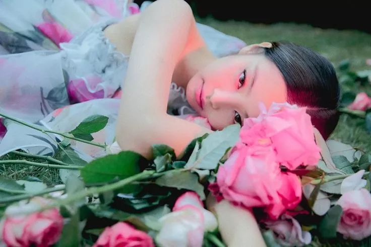 JENNIE《SOLO》MV製作花絮公開「BLACKPINK中從未表現的另一個自我」 娛樂 第8張