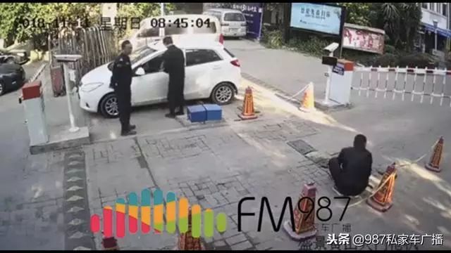 去警察局报案查人口失联_警察局报案图片(2)