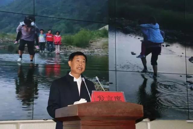 38年扎根山区的新县田铺乡陶冲村八一爱民学校 王家良老师