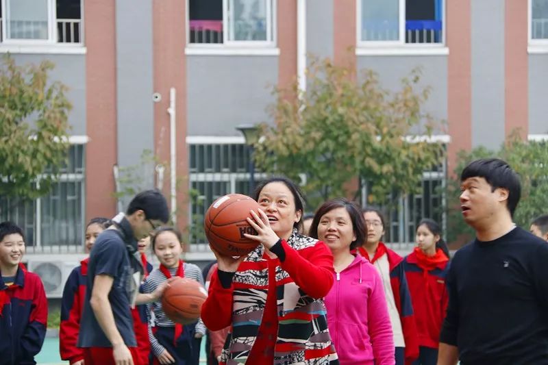 欢乐周末|上海市洵阳中学教工运动会