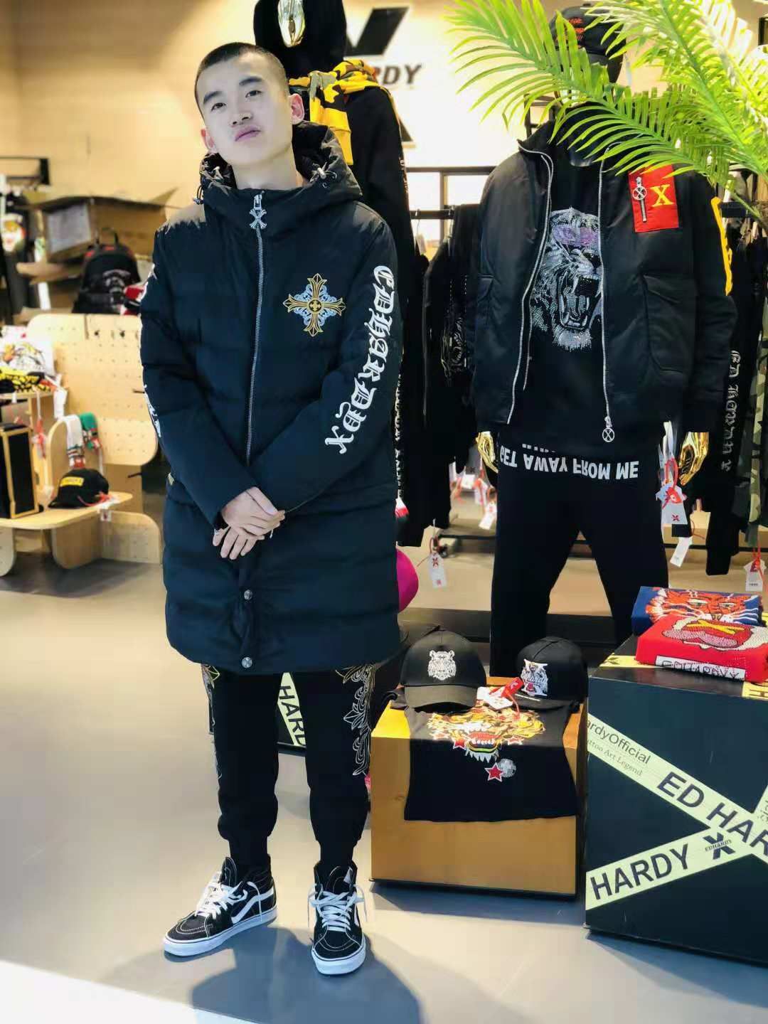 ed hardy x|新品到店,玩味拼色上演复古街潮!