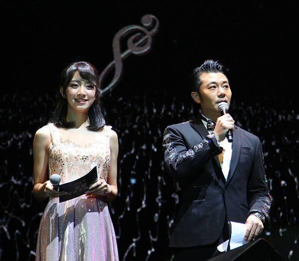 VAVA因差別對待拒領獎、李宇春被叫「男歌手」，混亂頒獎禮何時休 娛樂 第2張