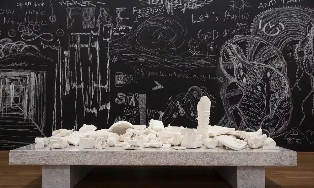 daniel arsham |天马行空的抽象雕塑艺术家