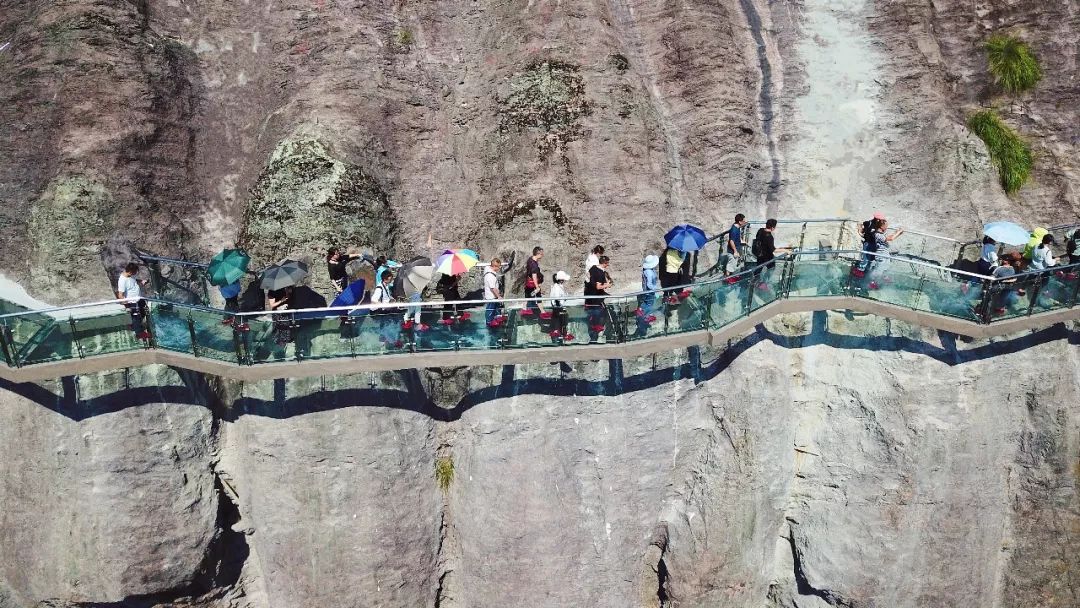 寻找爱游达人,松阳双童山景区门票 玻璃栈道联票免费送!抽中就送!