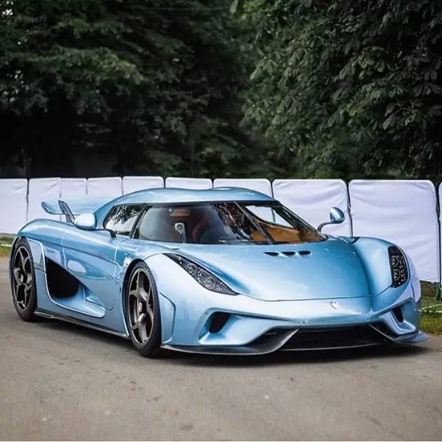 伸展运动 柯尼塞格regera 动作太美