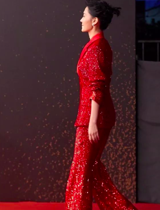 金馬獎紅毯眾星look：劉嘉玲氣質、張子楓逆襲、惠英紅全場最佳 娛樂 第9張