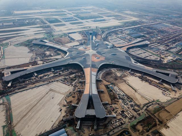 北京大兴区喜提机场!全球12个新建机场和候机楼,你最期待哪个?