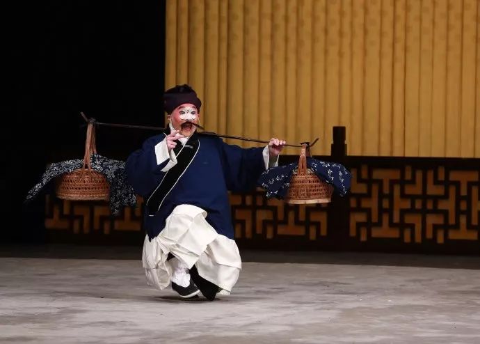 京剧武大郎形象著名梆子丑角演员张黑,其代表剧目之一是《义侠记》.