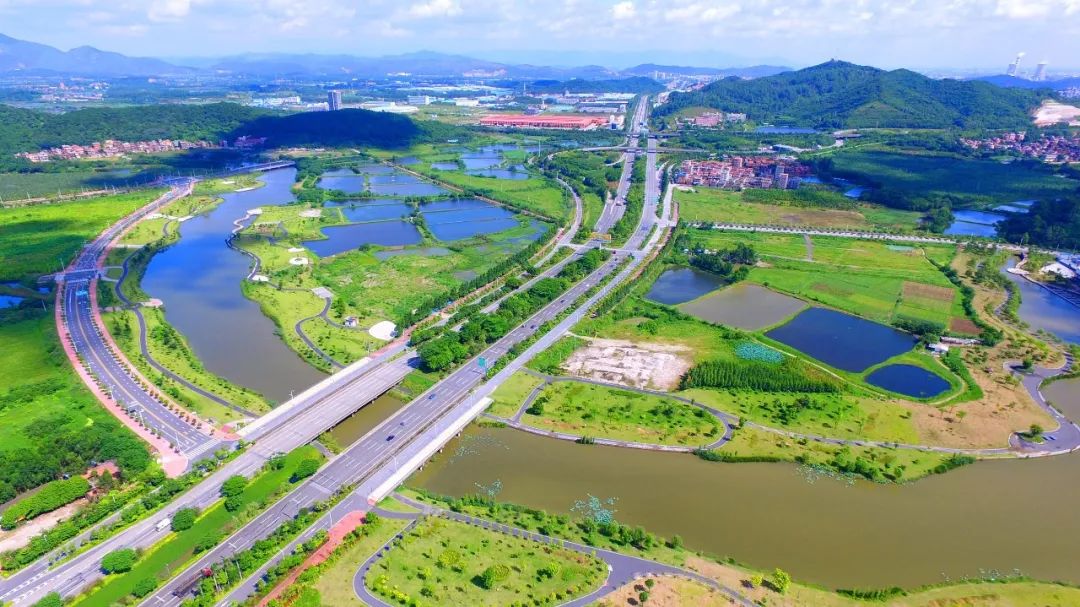 高明文化中心(起点)出发,途径智湖公园,王臣村(第一签10公里),上湾村