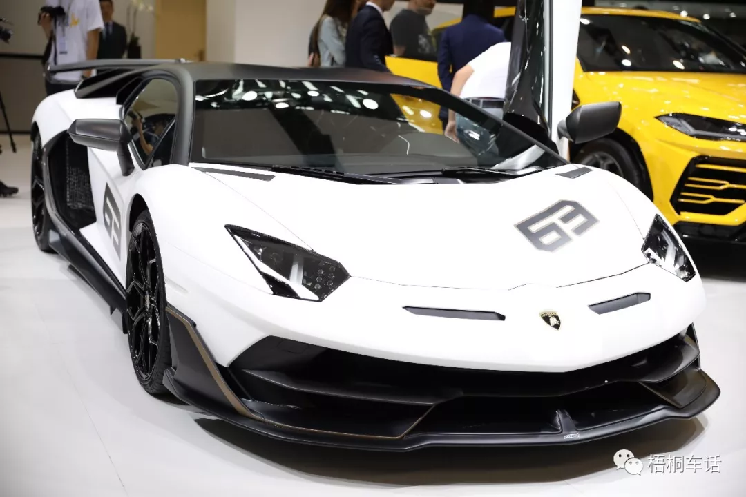 兰博基尼 aventador svj 63