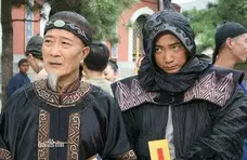 朱珪,与其兄朱筠,时称"二朱.萧山蜀山街道越寨村,后迁黄阁河村.