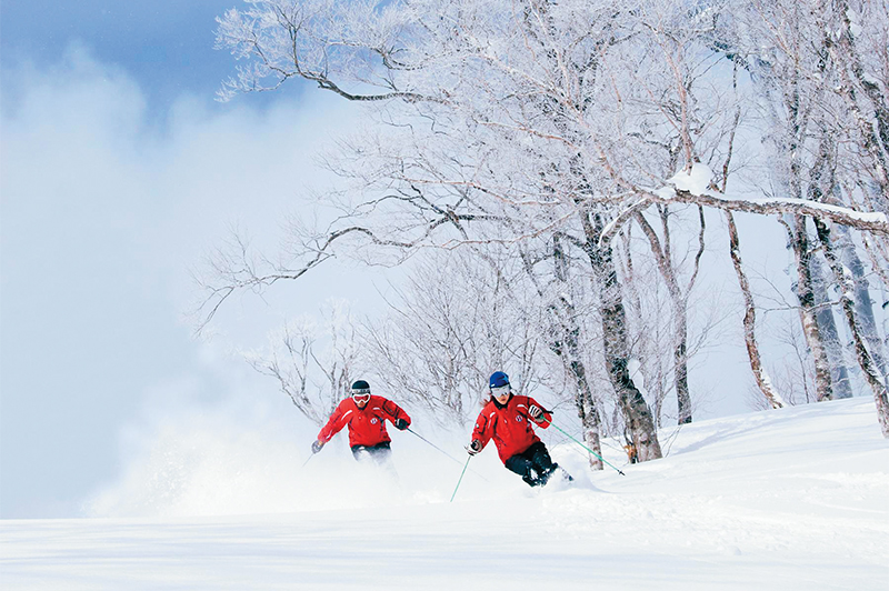 恭候滑雪客 日本岩手县的安比·雫石·夏油高原滑雪场