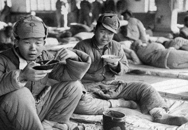 抗戰時糧食不足，軍人吃飯都是問題，這支部隊卻天天吃牛肉喝可樂 歷史 第2張