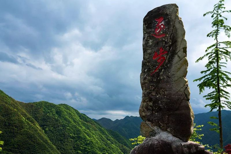 其实不用出远门,在宁波也有这样一座"天空之城"——宁海逐步村!