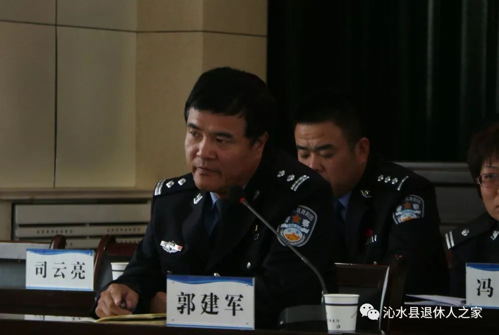 沁水交警大队召开向辖区群众汇报工作座谈会