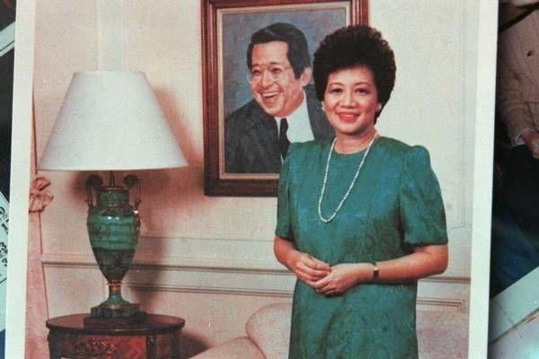 【祭祖烧什么纸】亚洲首位女总统，多次回中国寻根祭祖，儿子上任后很不友善