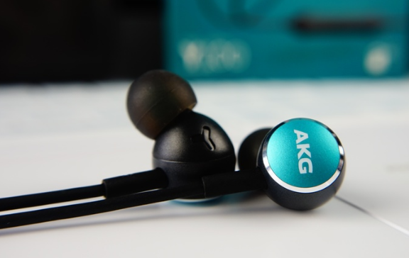 500以內藍牙耳機推薦：音質瘋狂的五大平價耳機！ 科技 第5張