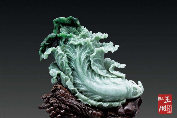 翠玉白菜翡翠白菜彫刻置物中国-