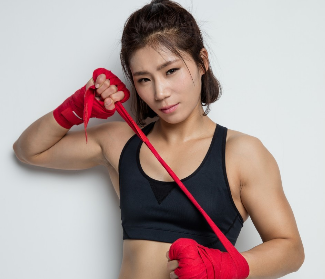 ufc女将被家暴骨折,中国女拳王