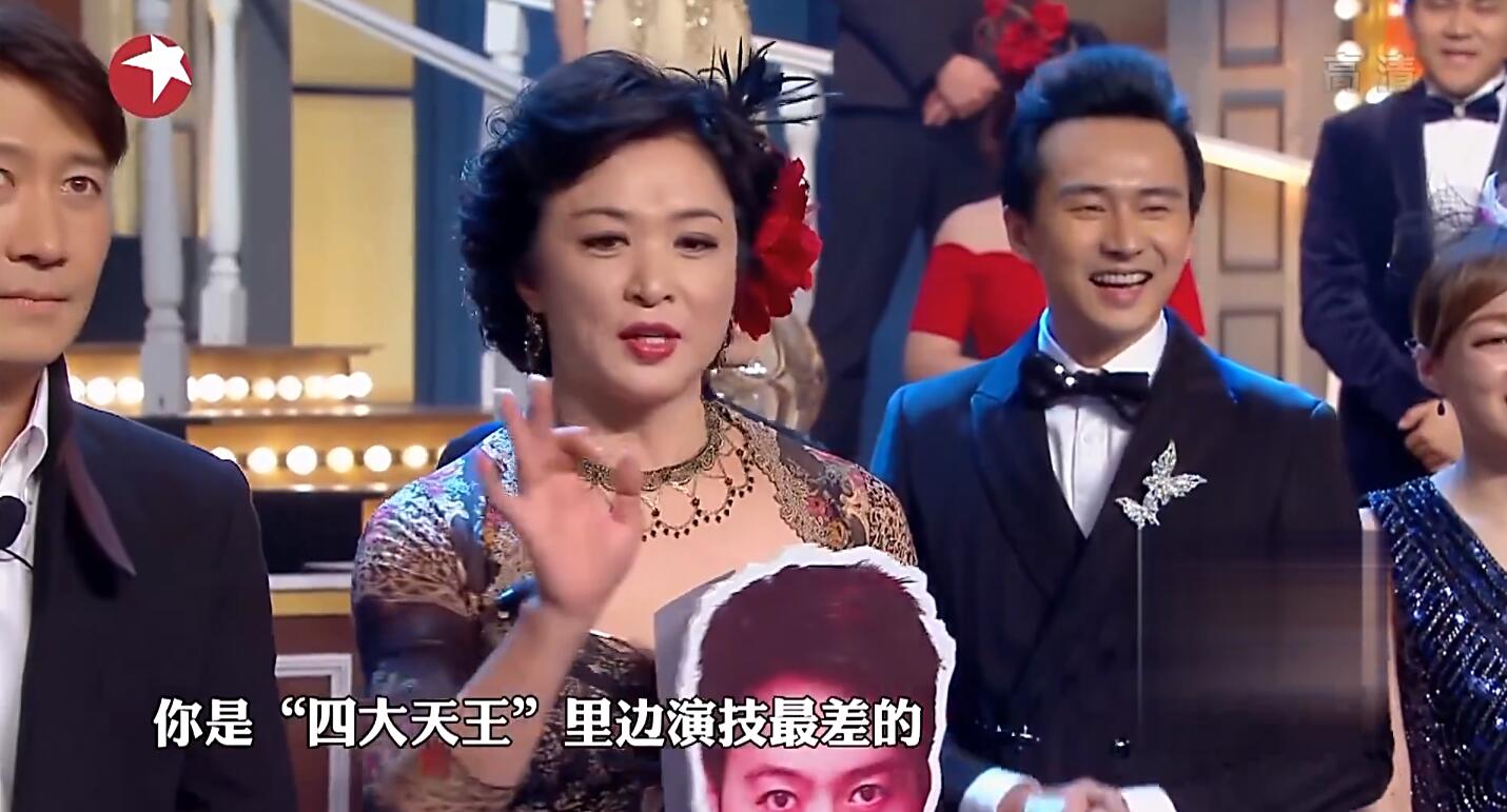 黎明很少演电视剧,最近的一部还是24年前的tvb剧《阿sir早晨》,影坛