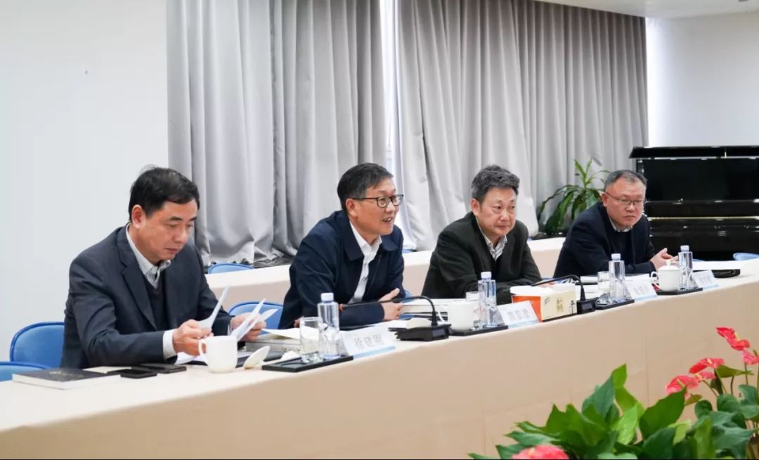 商会共同服务好长三角一体化省驻沪办主任陈东凌调研商会