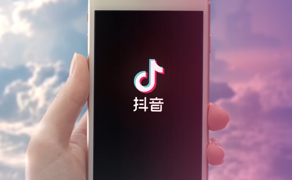 抖音海外版 TikTok 十月下载量超过 Facebook