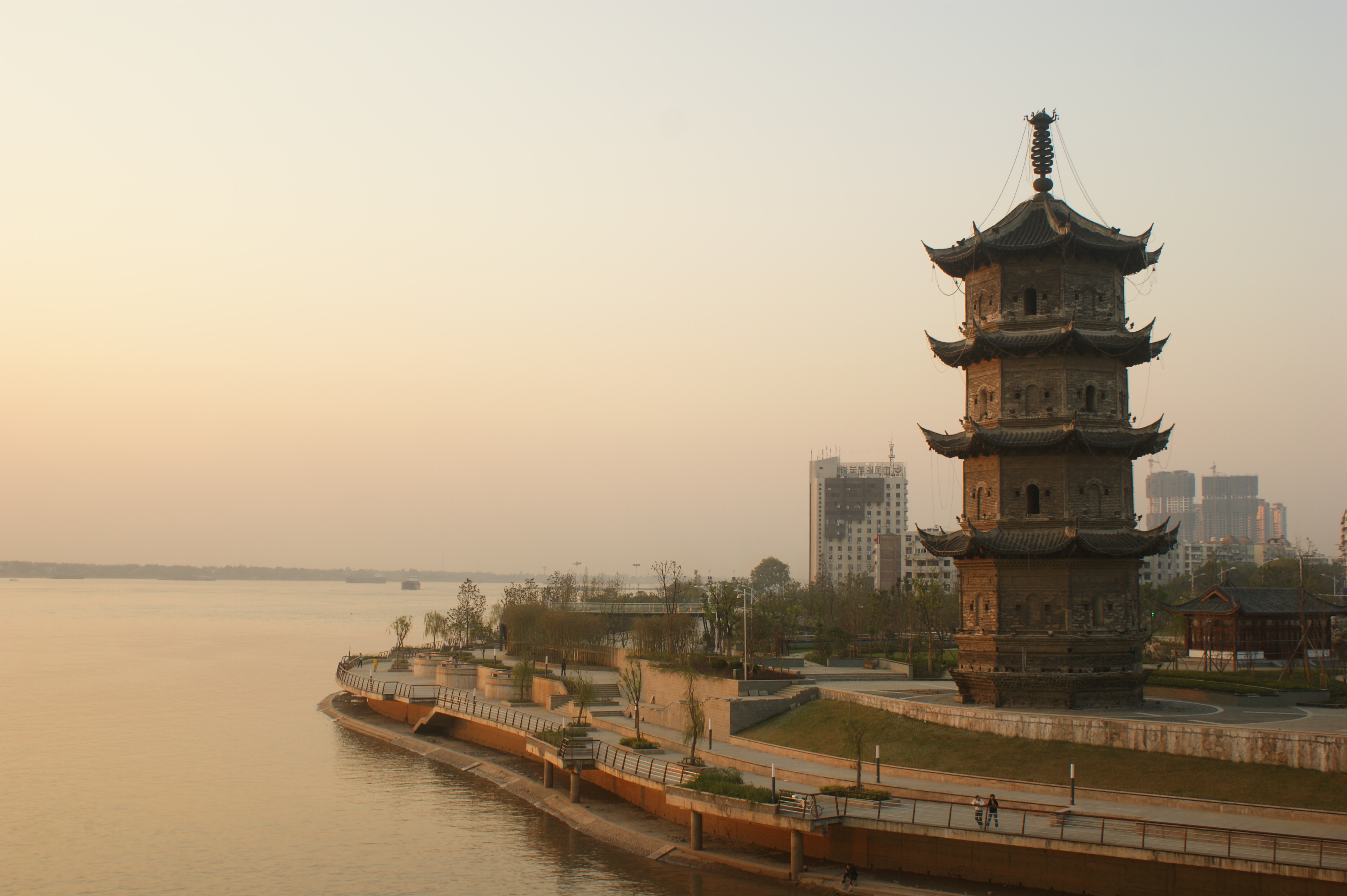 滁州芜湖GDP图_南京滁州芜湖地图(3)