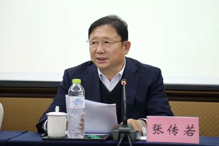 张传若同志出席仪式并讲话张传若对省委党史研究院(省地方史志研究院)