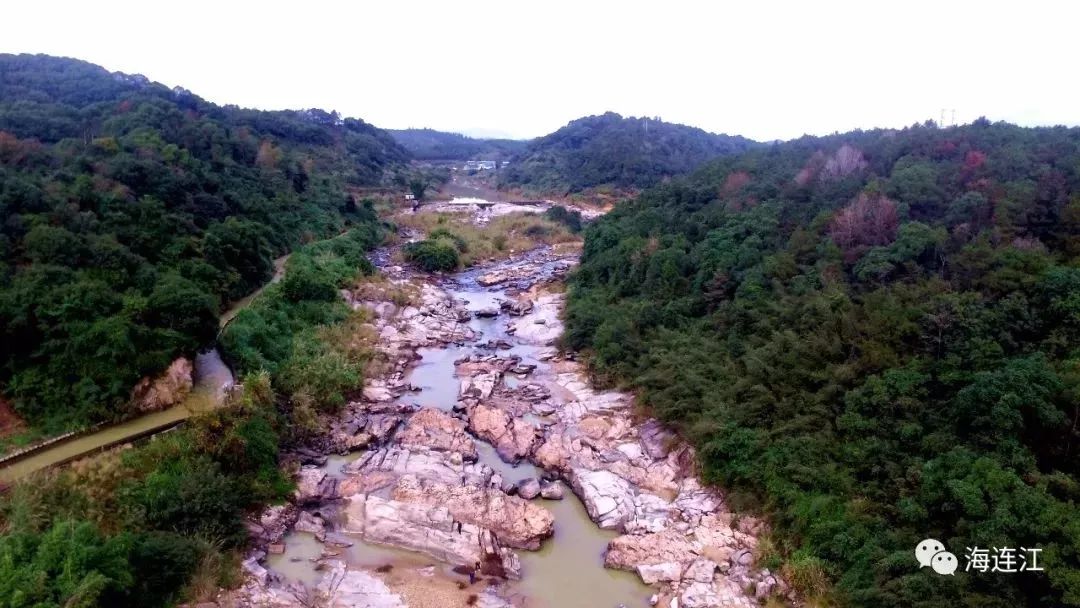 在连江丹阳镇桂林村,大自然就慷慨地为我们留下了一处盛景——牛溪.