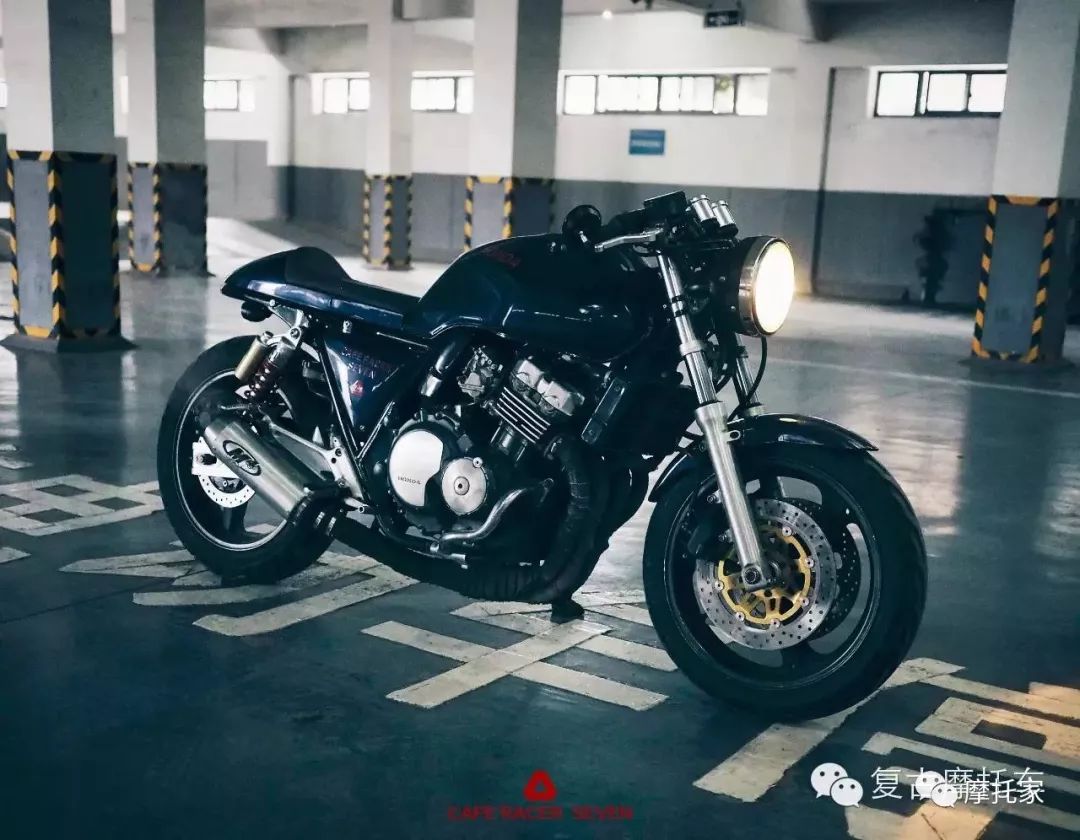 毒物/mr.m_designand荼靡先生的honda cb400改装欣赏