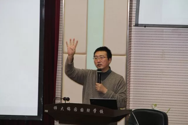 著名吟诵专家,中华吟诵学会秘书长,中央民族大学副教授,徐健顺提出