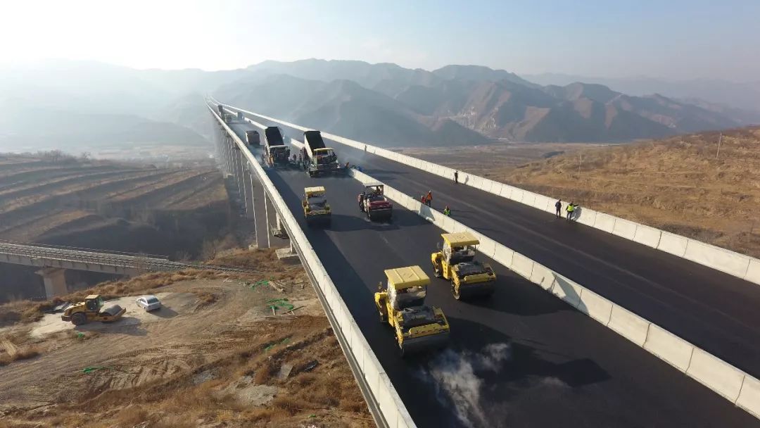 快通了京蔚高速公路通过交工验收