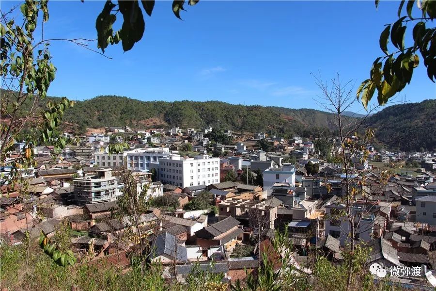 寅街镇勤劳村据了解,弥渡县加强适合农村劳动力就业岗位的挖掘,促进